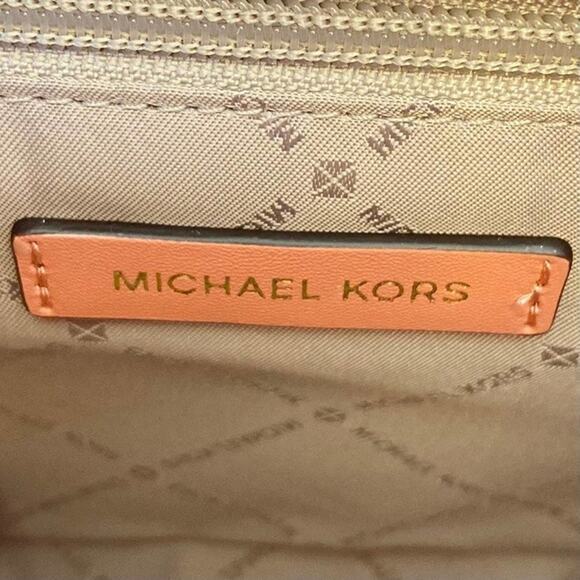 Michael Kors Purse Carmen Medium Flap Satchel shoulder bag new - Picture 8 of 10